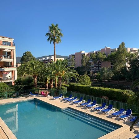 Port Marine Apartment Sainte-Maxime Bagian luar foto